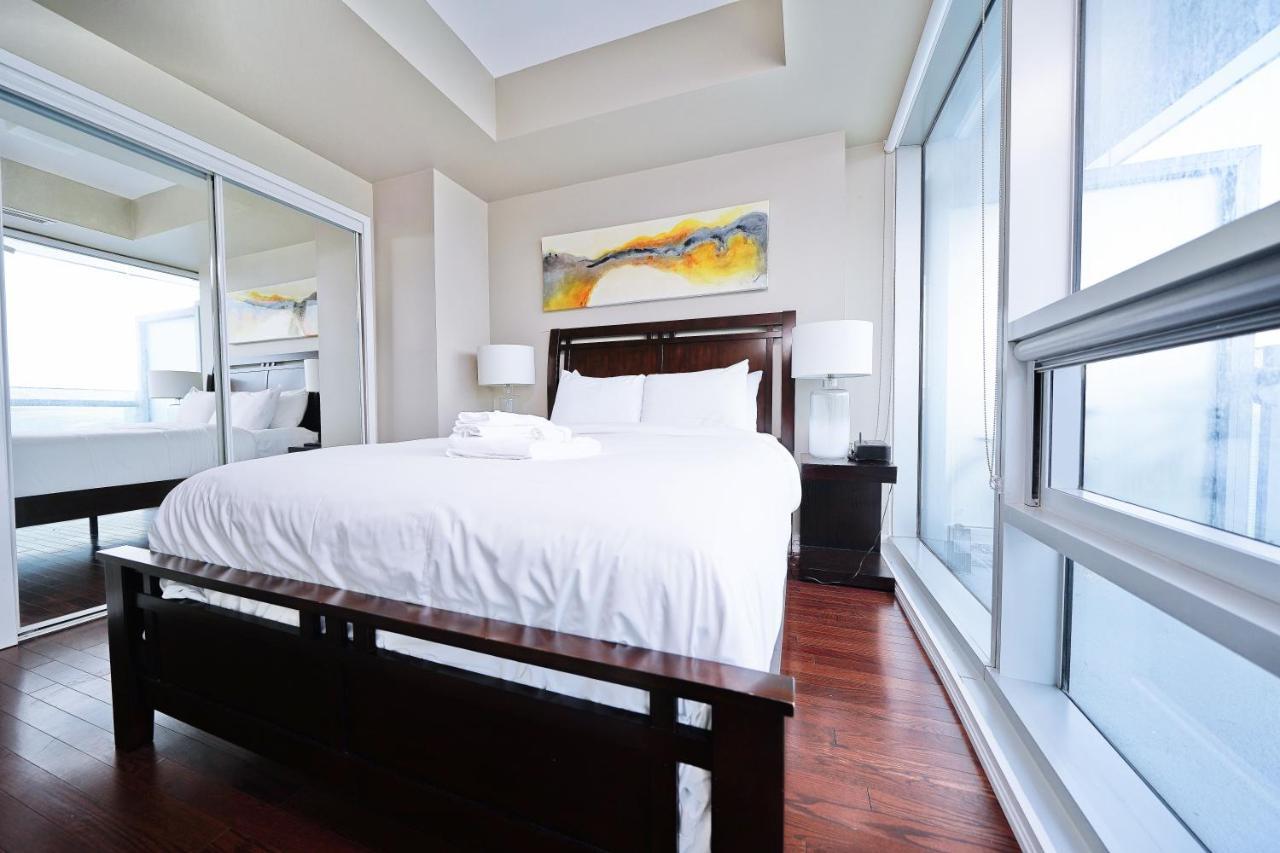 The York Boutique Suites 多伦多 外观 照片