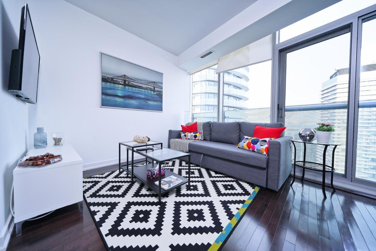 The York Boutique Suites 多伦多 外观 照片