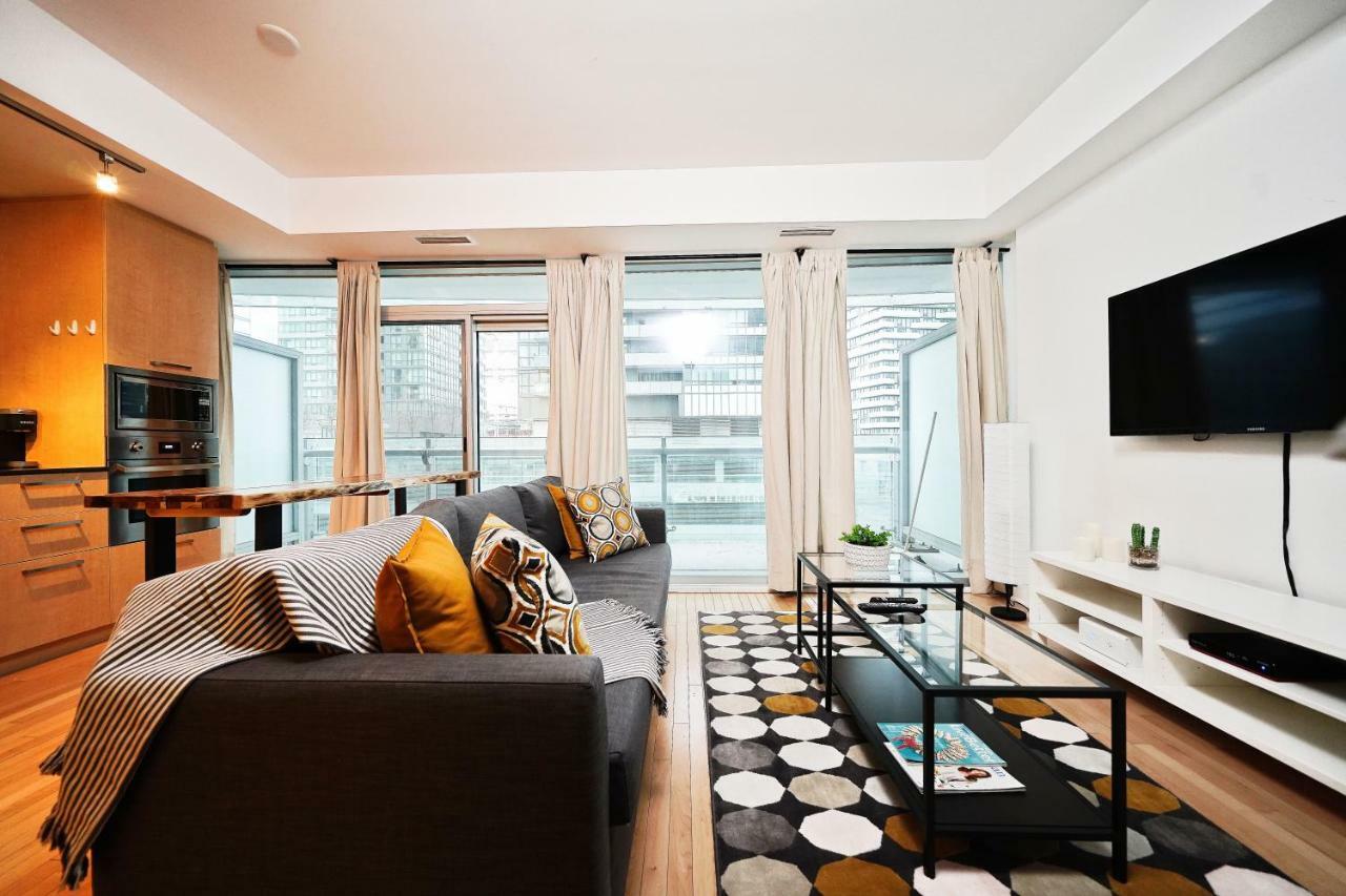 The York Boutique Suites 多伦多 外观 照片