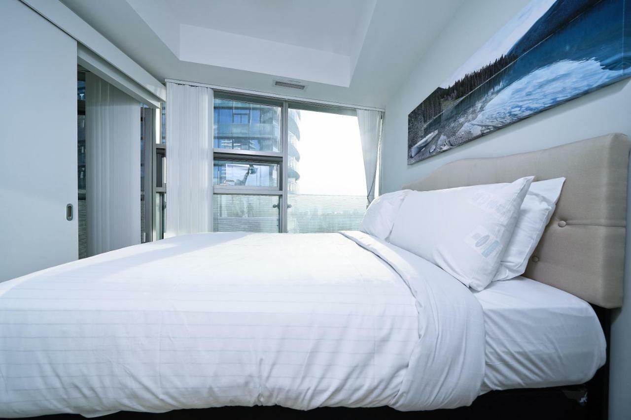 The York Boutique Suites 多伦多 外观 照片