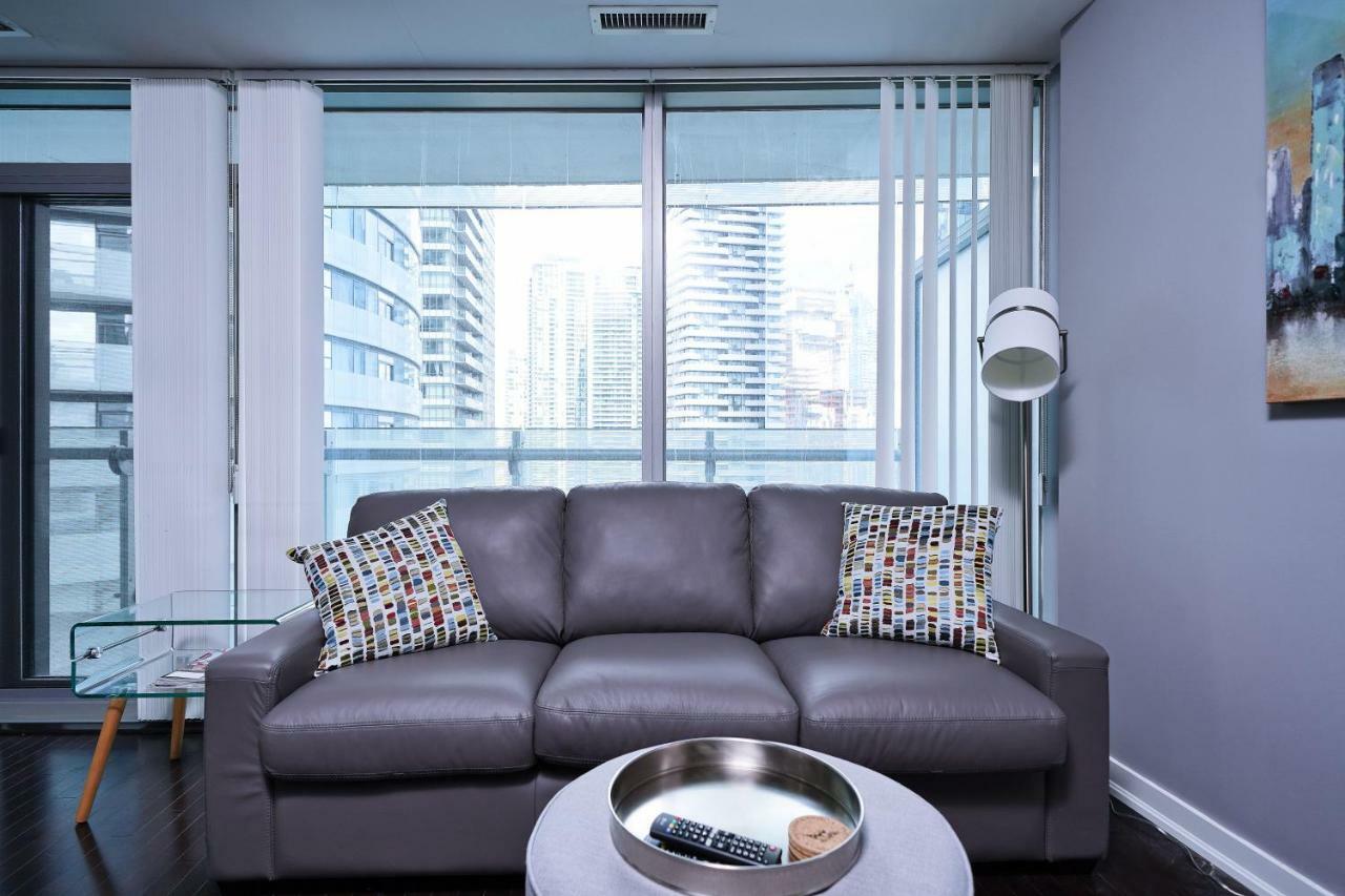 The York Boutique Suites 多伦多 外观 照片